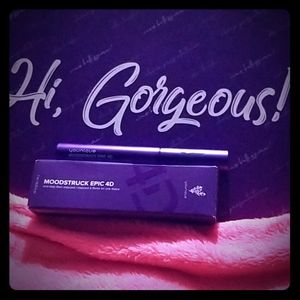 Younique Moodstruck epic 4d mascara